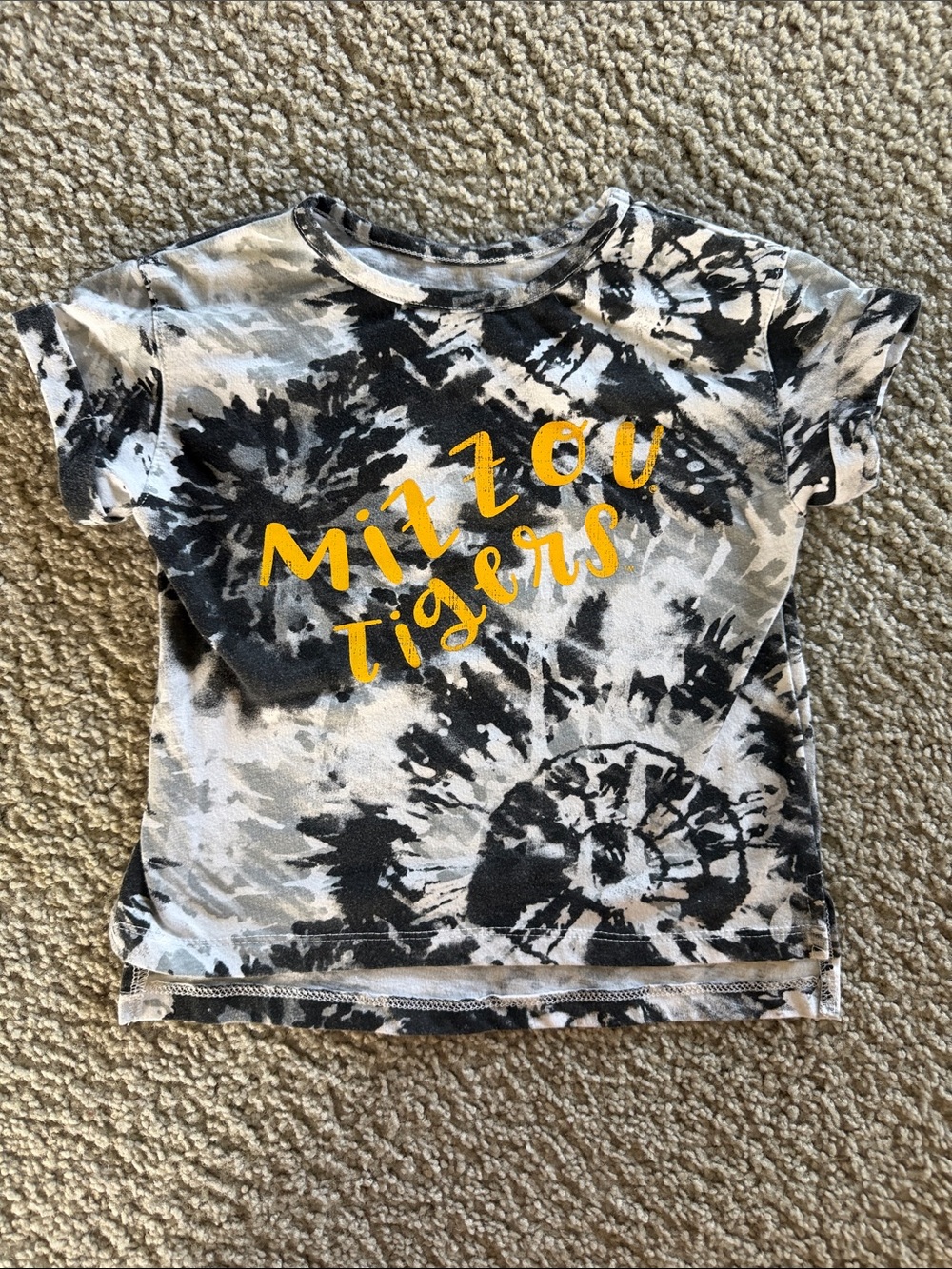 Colosseum Black & White Tie-Dye Tee with Yellow Mizzou Tigers Logo